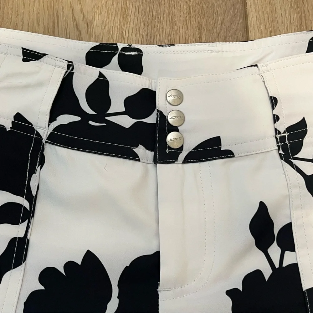 Jofit Floral Shorts